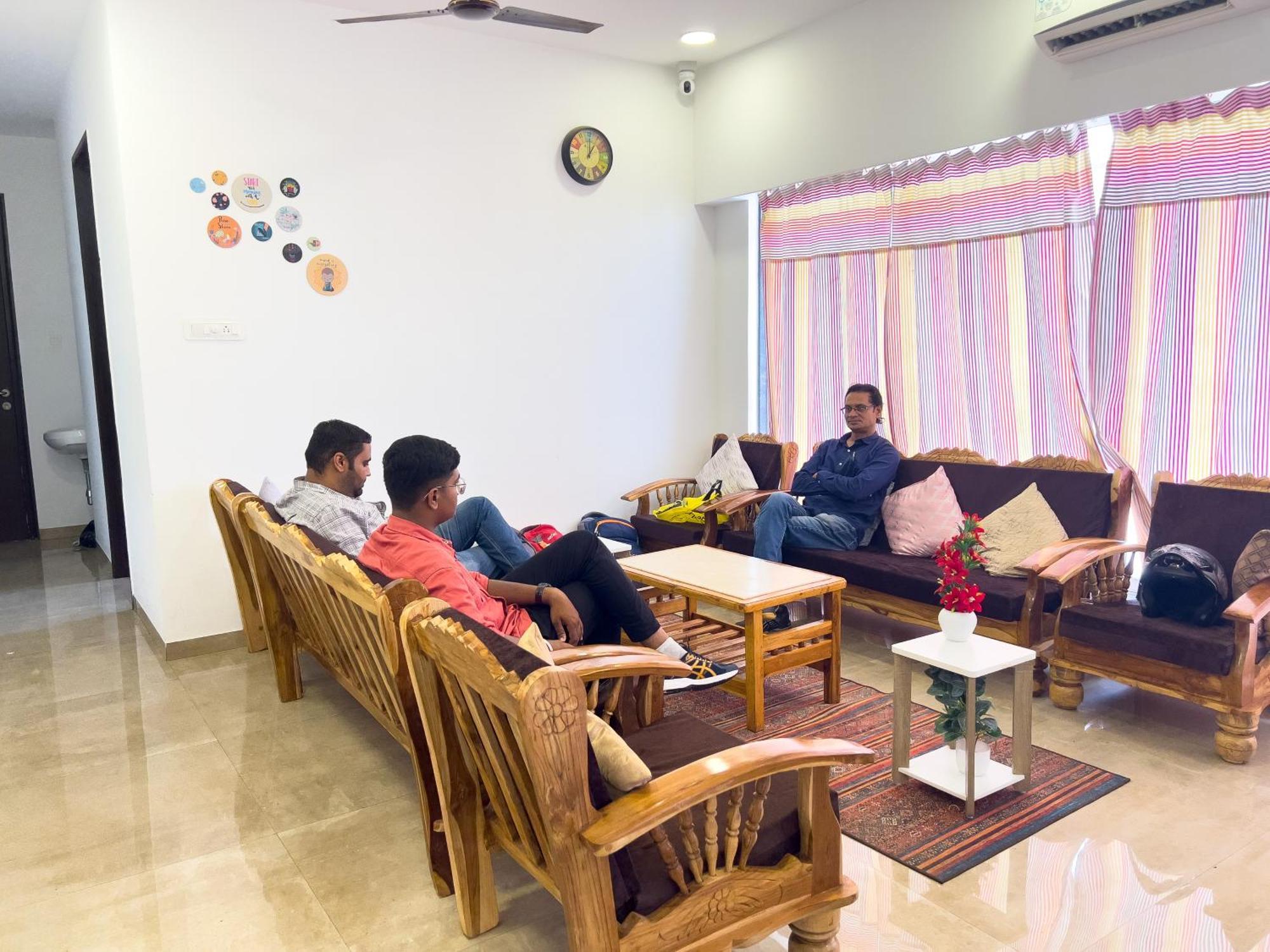 Apartment Pinaki Comfort Stay, Parle