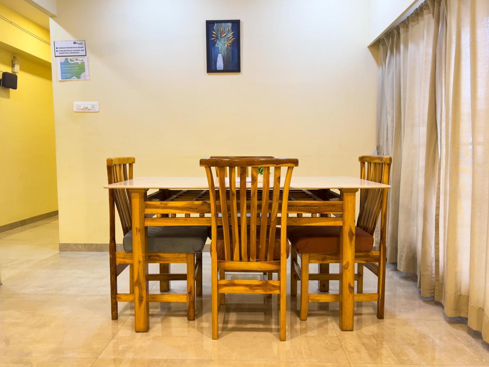 Pinaki Comfort Stay, Parle * Mumbai